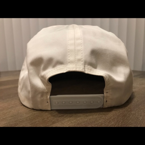 SUPREME SnapBack - Picture 2 of 3